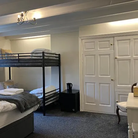 Temple Croft Oda ve Kahvaltı 3*