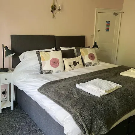 Temple Croft Oda ve Kahvaltı 3*