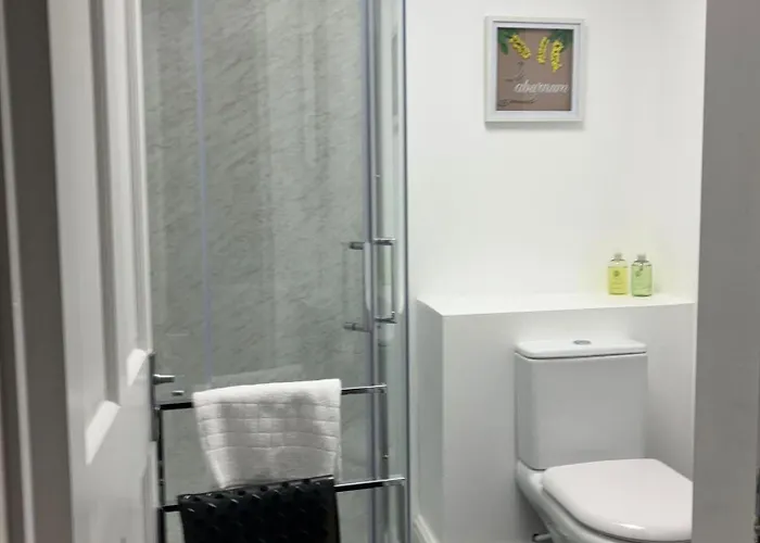 Temple Croft 3* ألستون